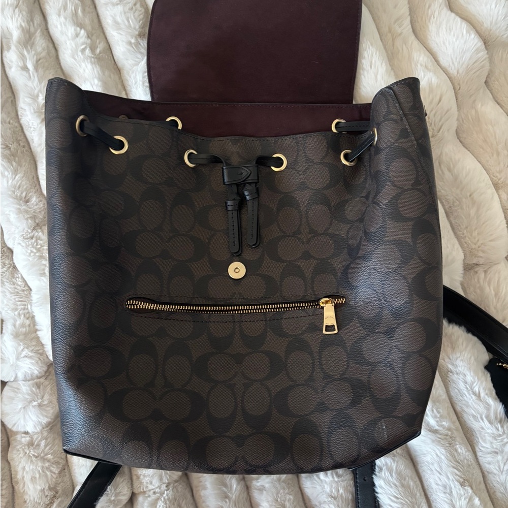 Coach bag/ backpack - Picture 3 of 5